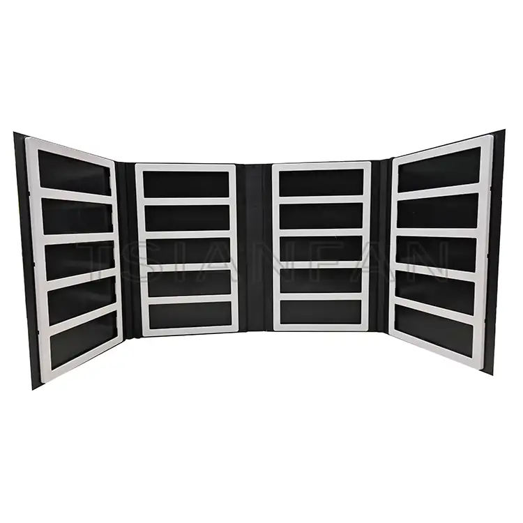 939