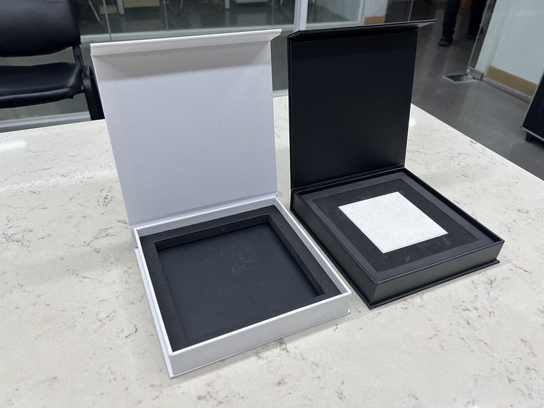 Tile Sample Books and Portable Display Boxes: A Guide for Sales Teams